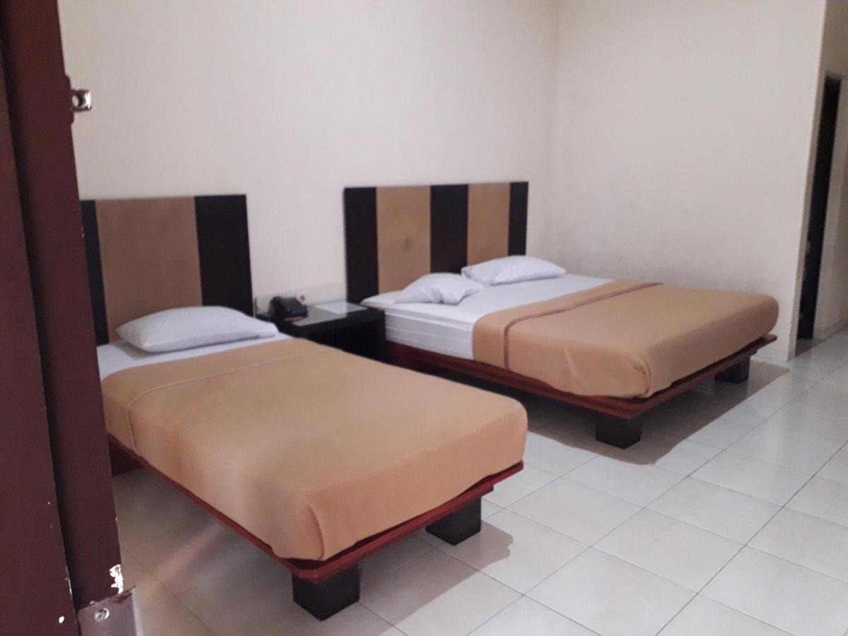 Surya Hotel & Resort Baturraden Ngoại thất bức ảnh